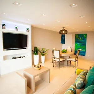 2br Gem Ocean Front Building Isla Apartment